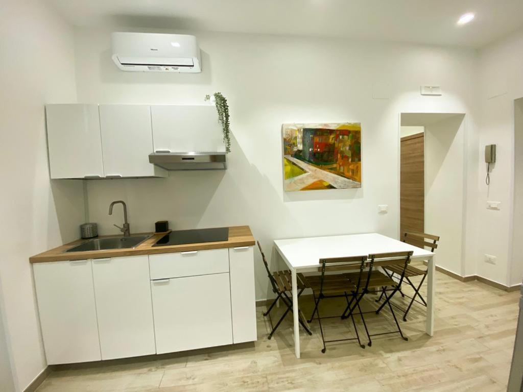 Residenza Sul Corso Apartment ซาแลร์โน ภายนอก รูปภาพ