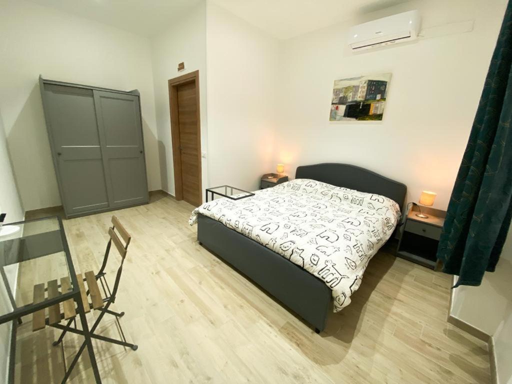 Residenza Sul Corso Apartment ซาแลร์โน ภายนอก รูปภาพ